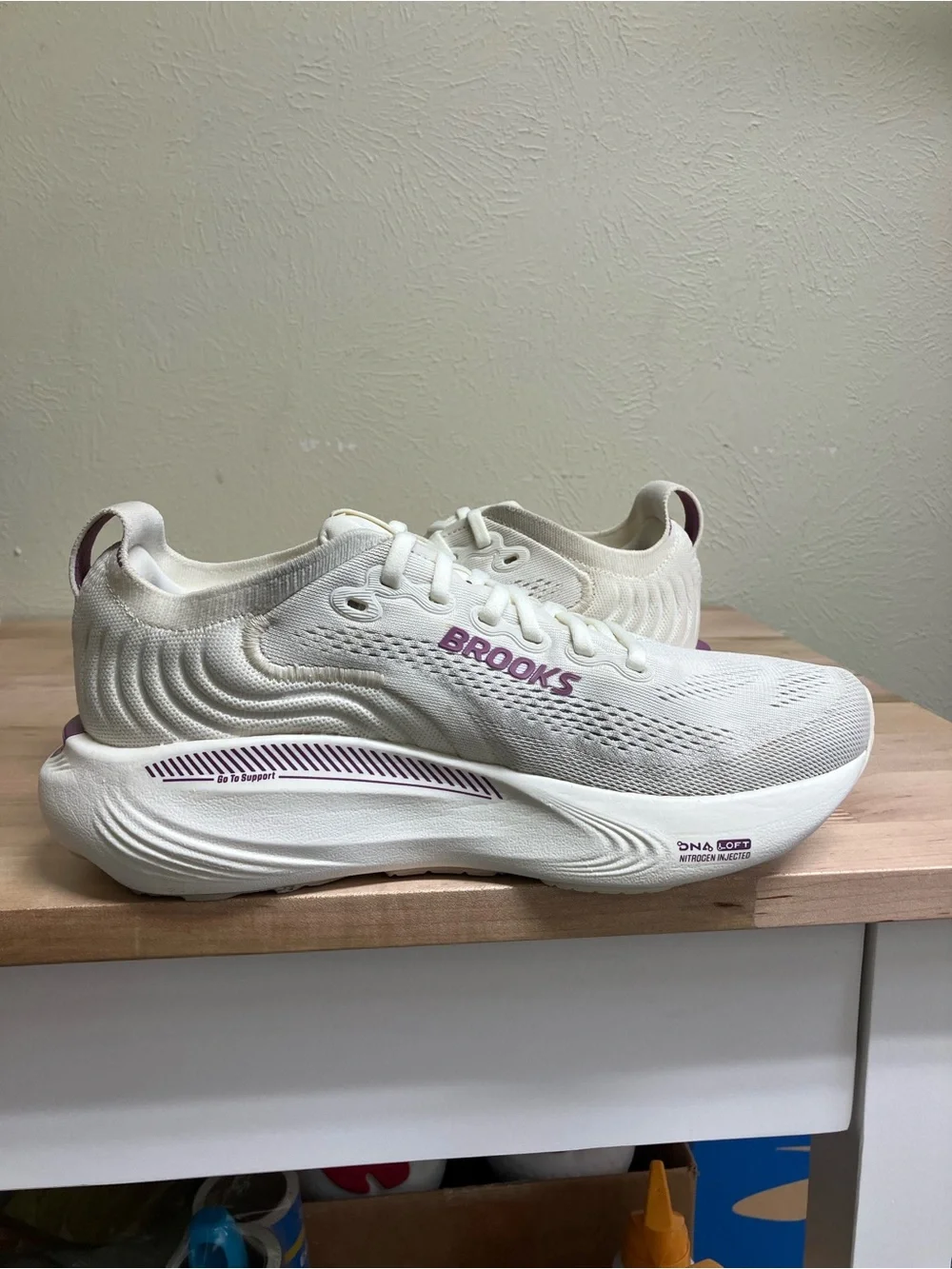 Brooks breathable knit